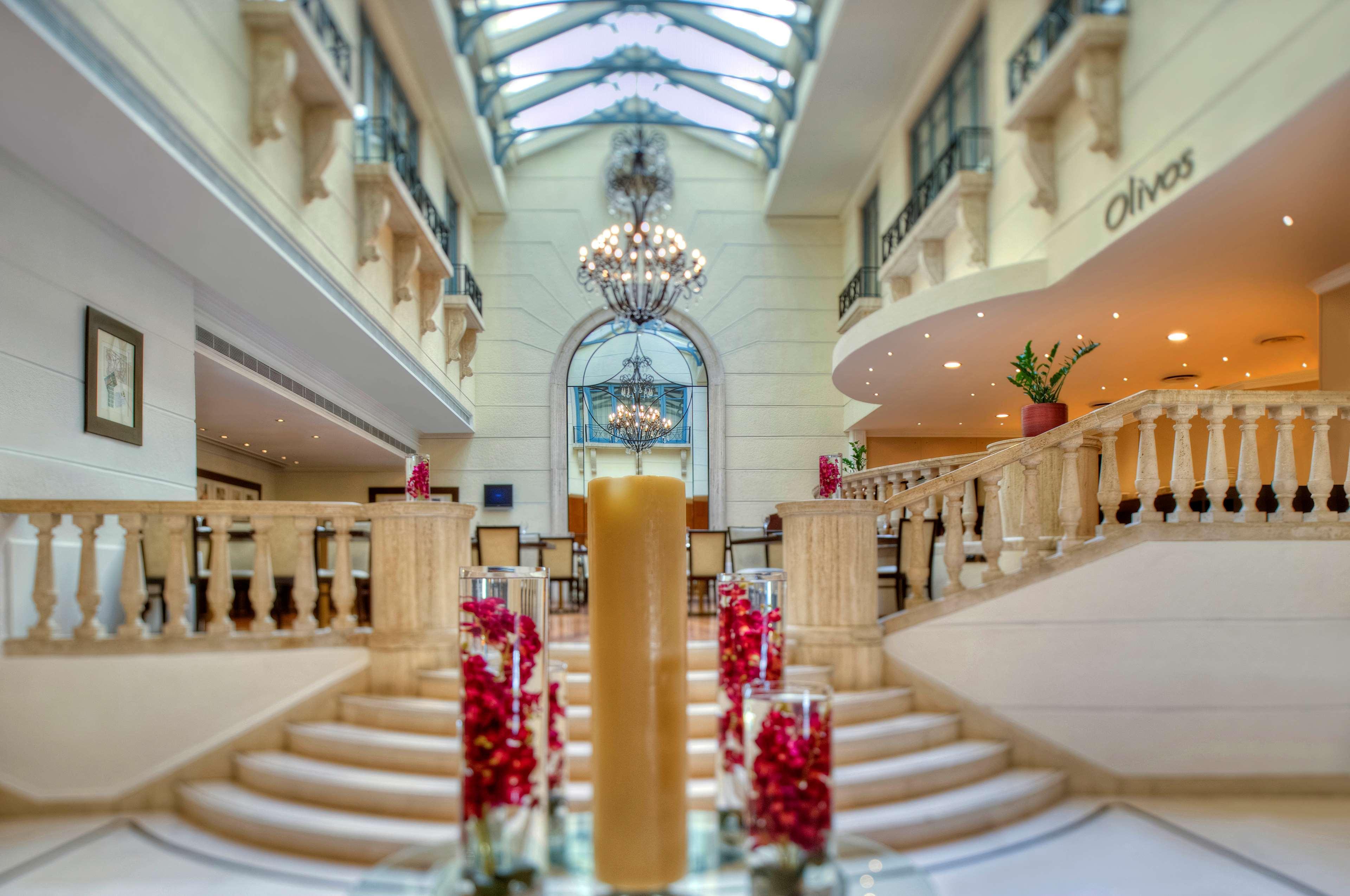 Radisson Blu Martinez Beirut 호텔 외부 사진 Lobby