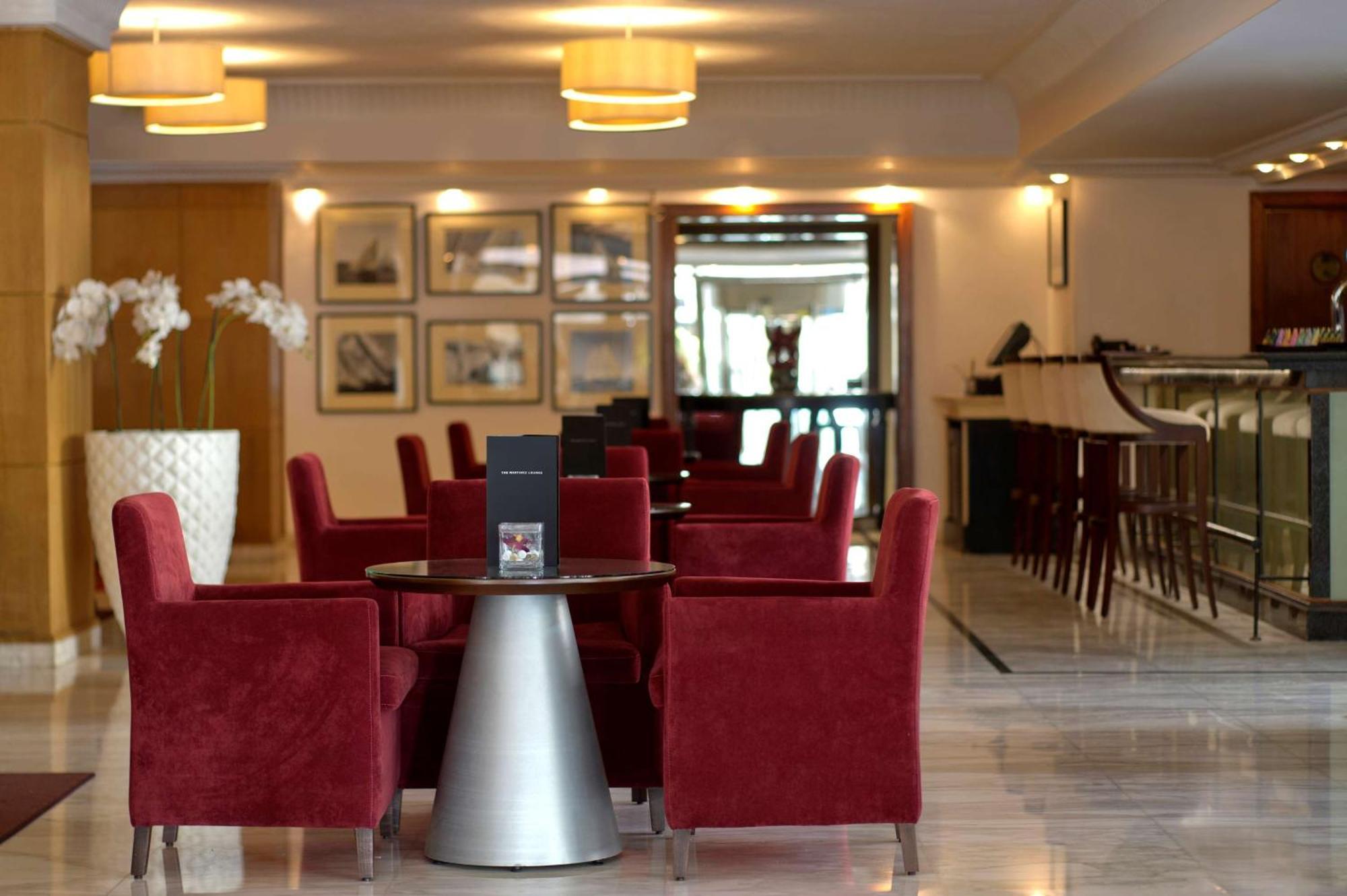 Radisson Blu Martinez Beirut 호텔 외부 사진 Lobby